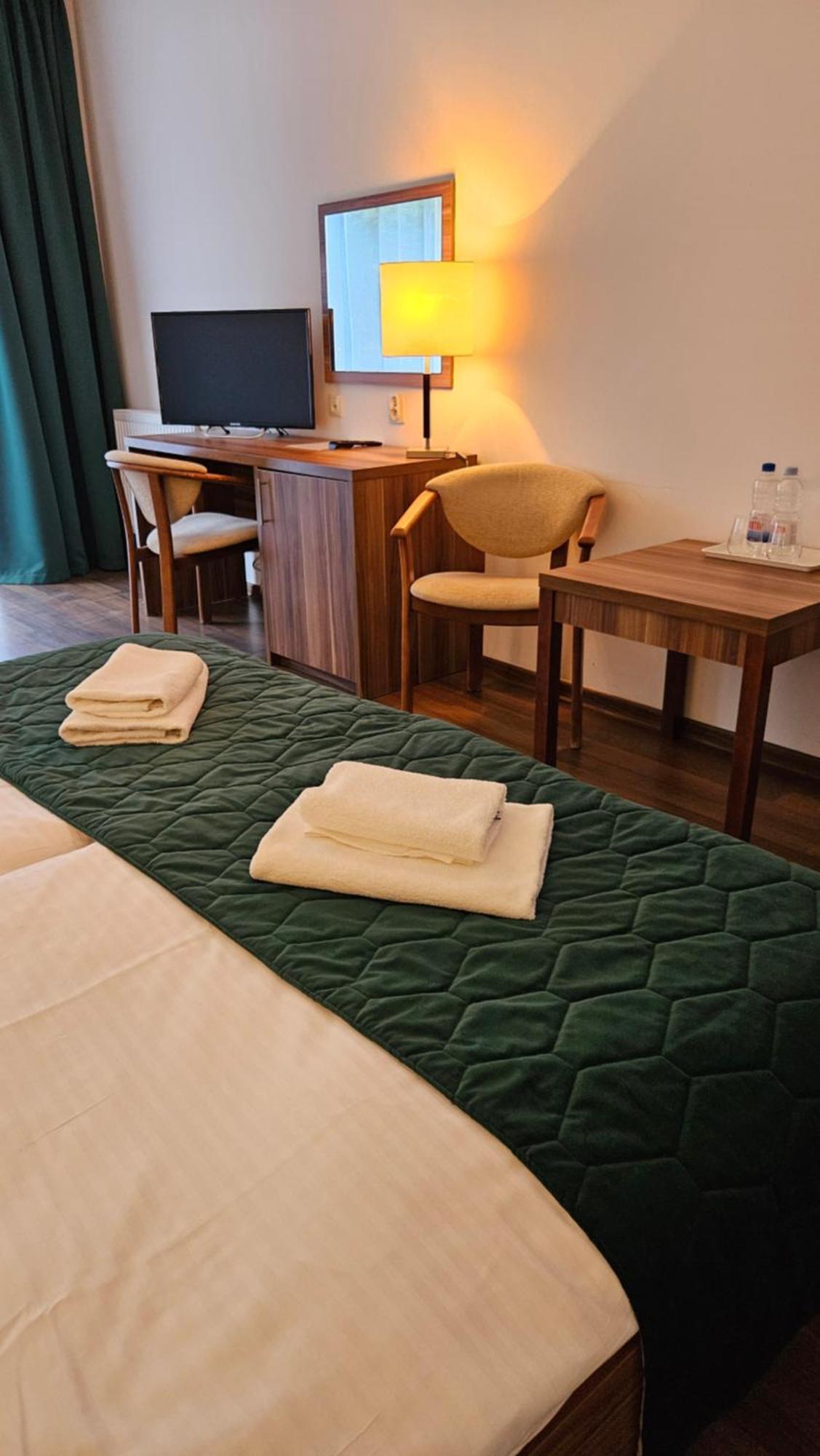 Bursztyn Spa Kolobřeh Exteriér fotografie