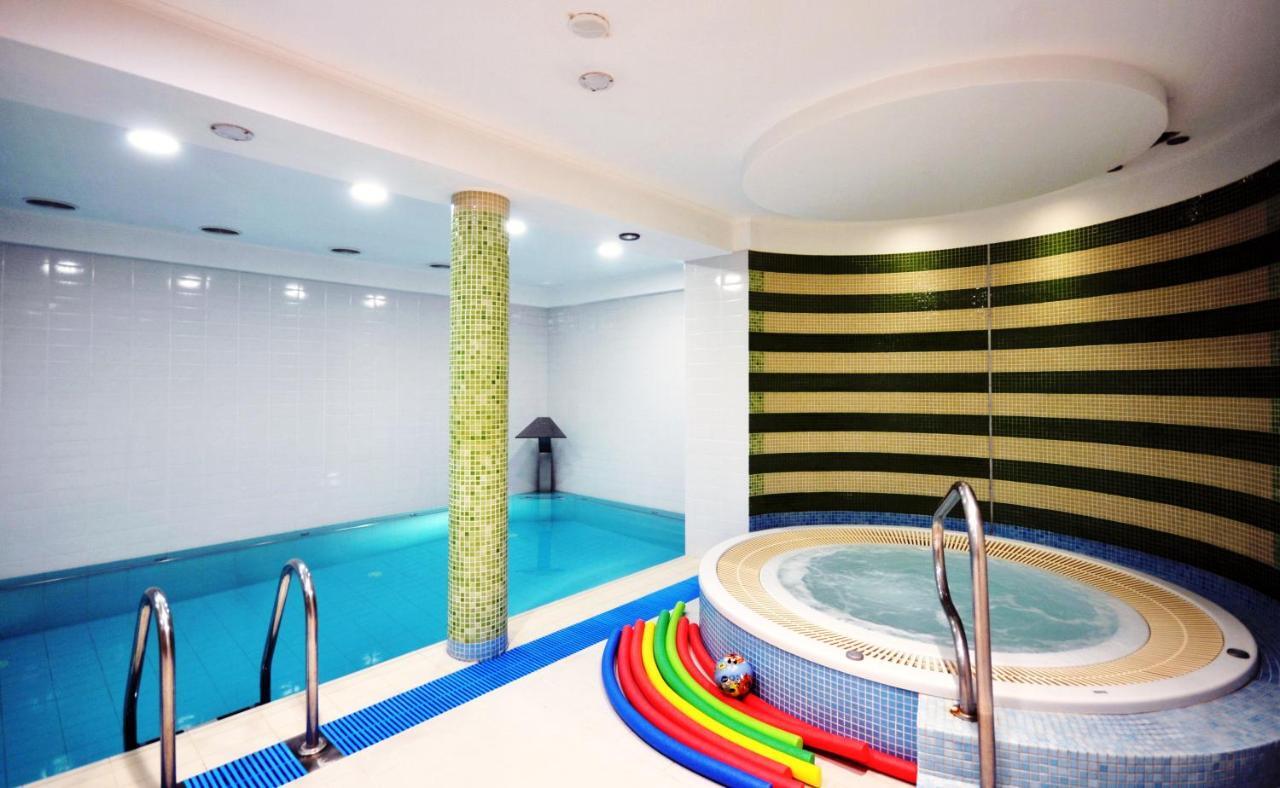 Bursztyn Spa Kolobřeh Exteriér fotografie